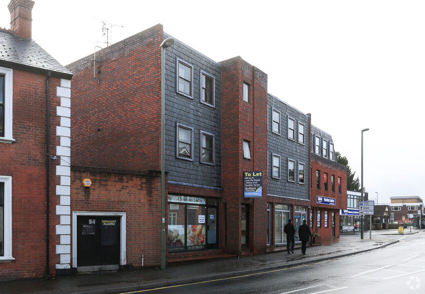 131-139 High St, Egham for lease - Building Photo - Image 2 of 9