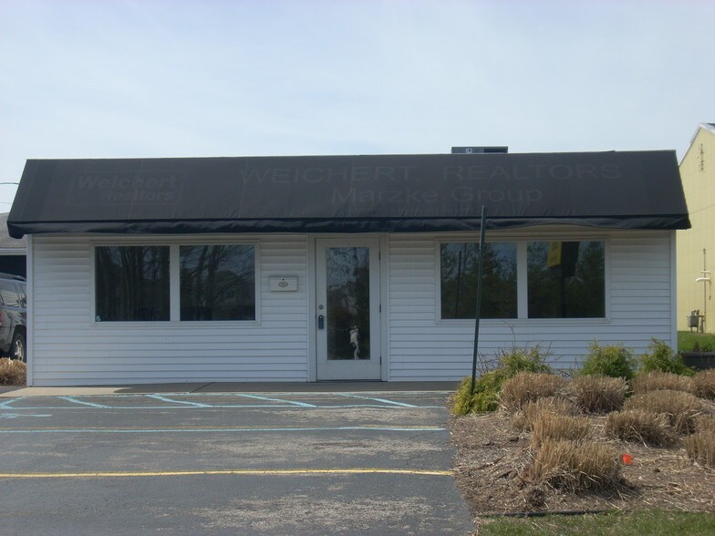 3838 Niles Rd, Saint Joseph, MI for sale - Primary Photo - Image 1 of 1