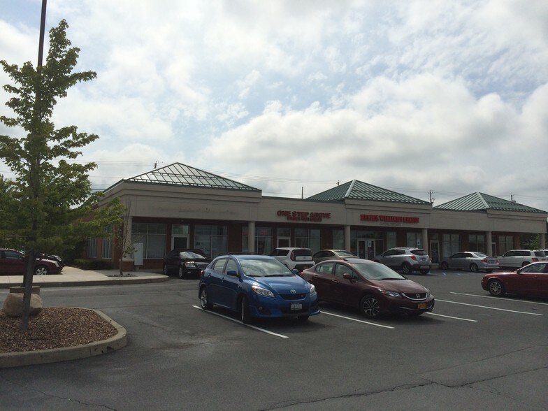 933-935 New Loudon Rd, Latham, NY for sale - Building Photo - Image 1 of 1