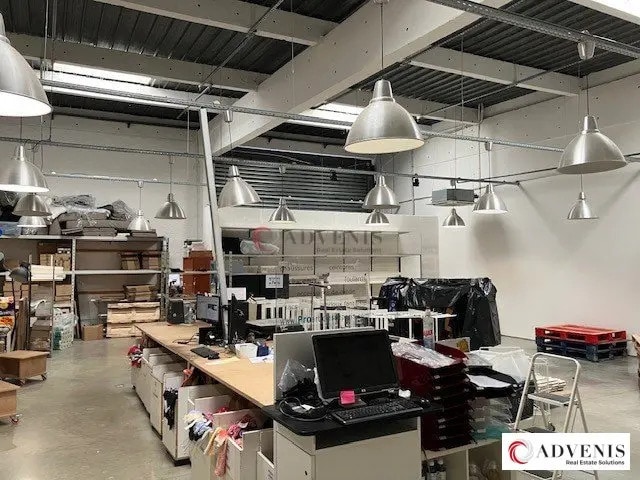 Retail in Bordeaux for lease - Interior Photo - Image 2 of 4