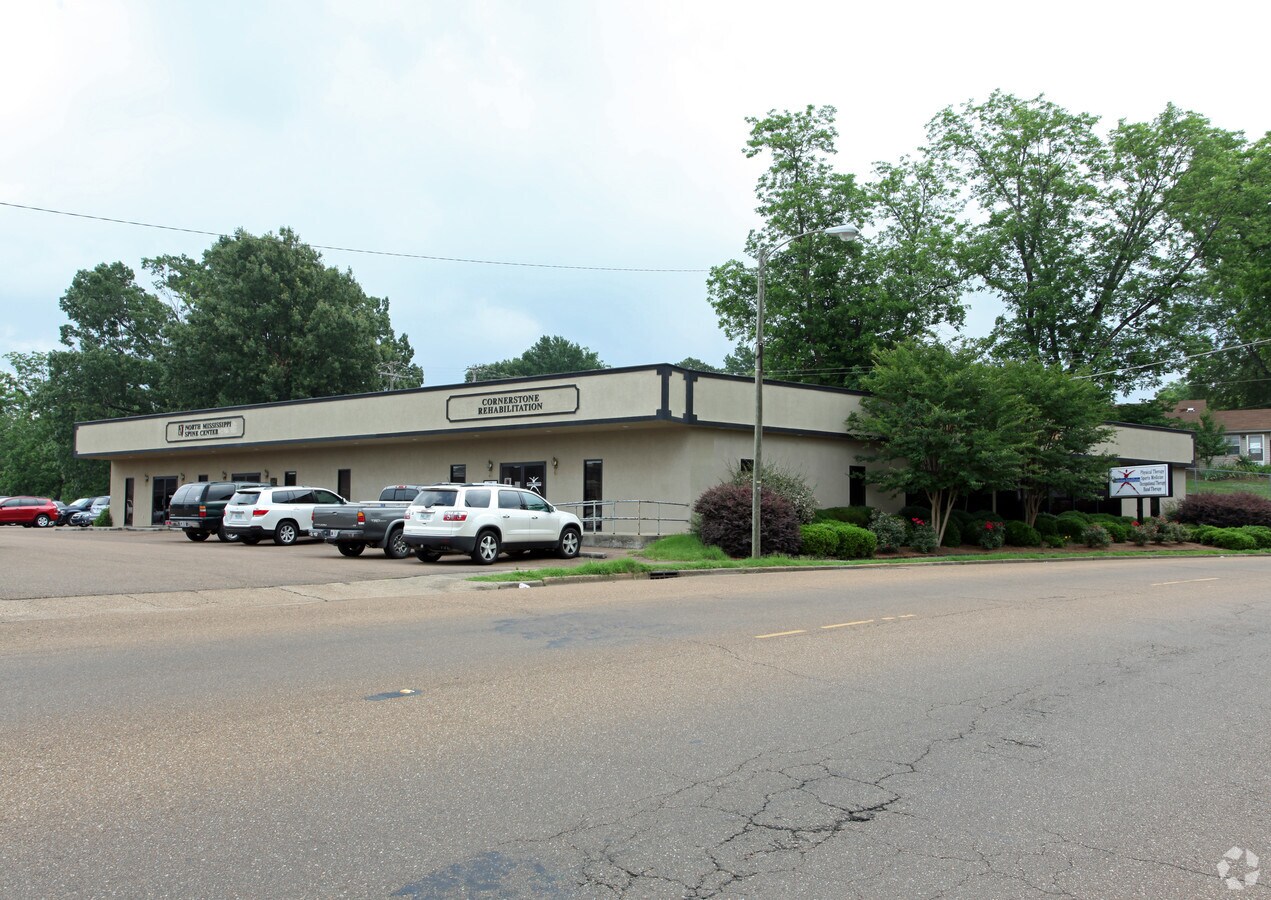 109 Eureka St, Batesville, MS 38606 Office for Lease
