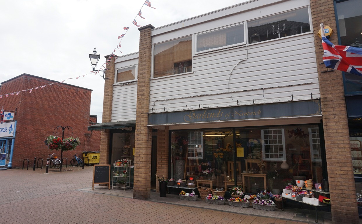 31 Pepper St, Nantwich for sale Primary Photo- Image 1 of 2