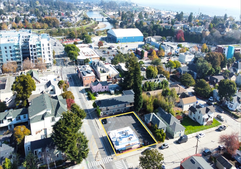 229 Laurel St, Santa Cruz, CA for sale - Building Photo - Image 1 of 14