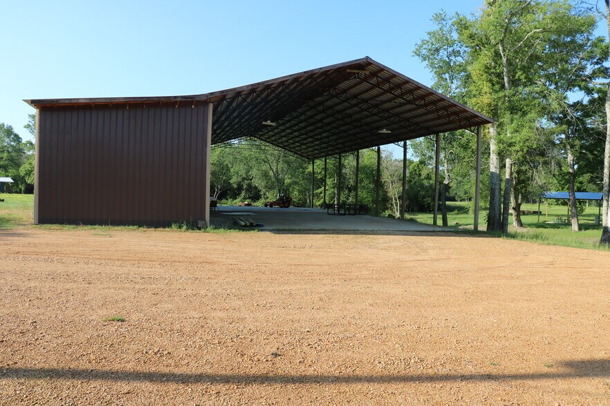 1608 Highway 586, Foxworth, MS 39483 Camp Silver Creek