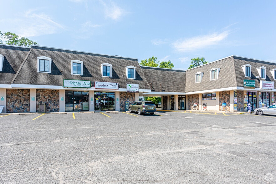 952 S State Route 34, Matawan, NJ for lease - Building Photo - Image 1 of 5