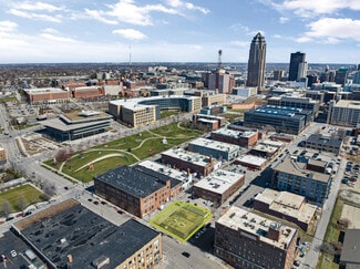 More details for 1433 Walnut St, Des Moines, IA - Retail for Sale