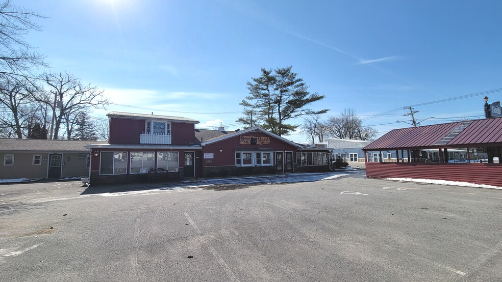 1208 Main St, Sylvan Beach, NY for lease - Building Photo - Image 2 of 10