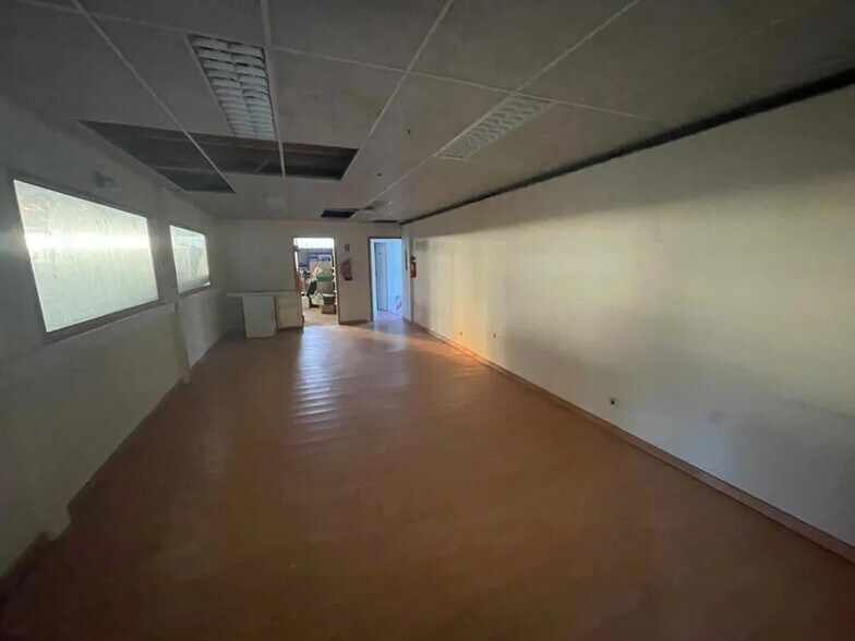 Flex in Morlaix for sale - Building Photo - Image 2 of 4