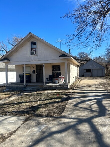 1235 Collins St, Kansas City, MO for sale - Primary Photo - Image 1 of 1