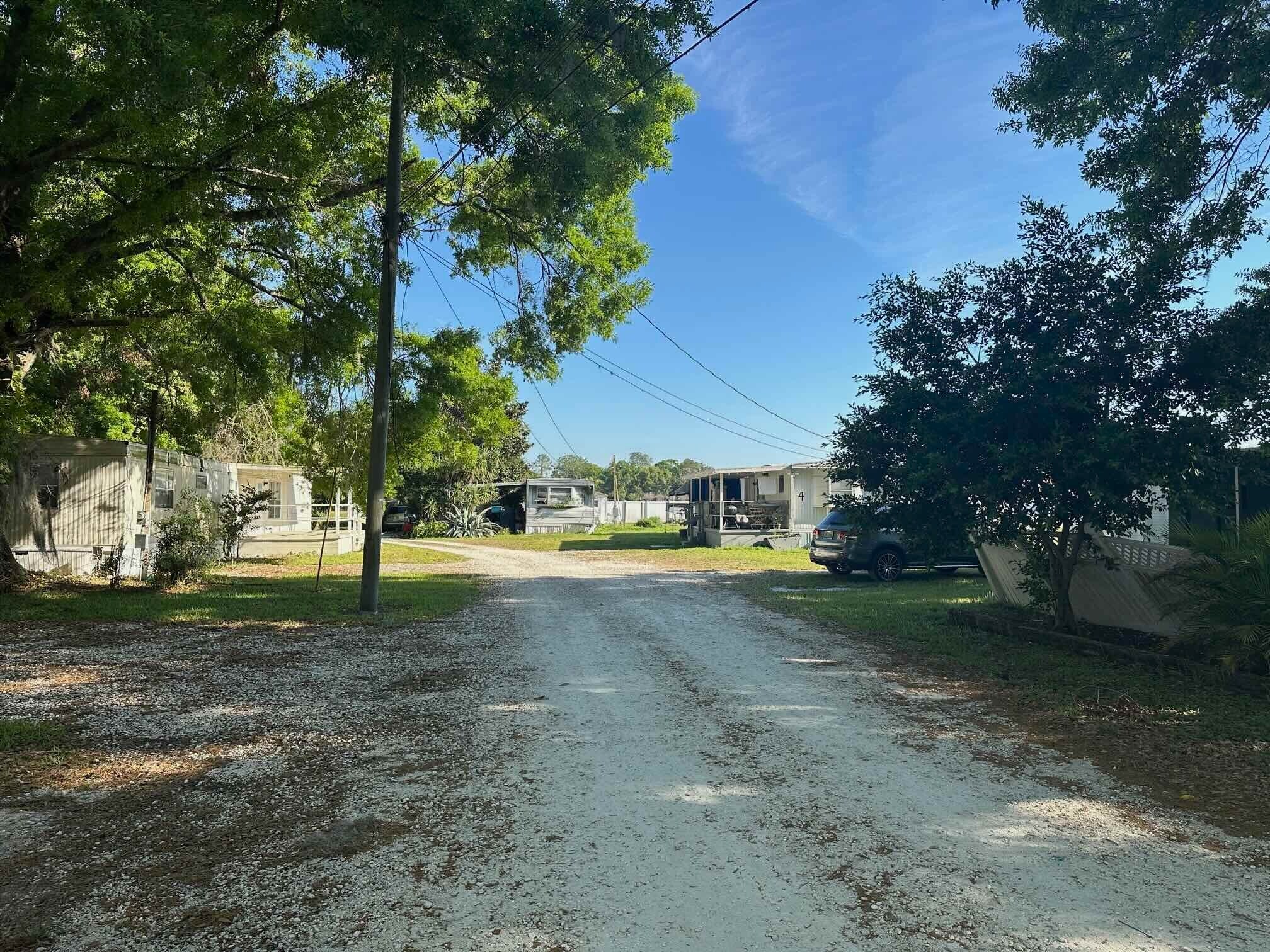 1025 W Socrum Loop Rd, Lakeland, FL for sale Building Photo- Image 1 of 1