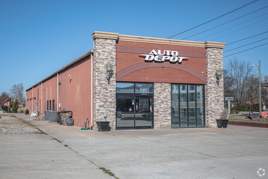 56 S Lowry St, Smyrna, TN 37167