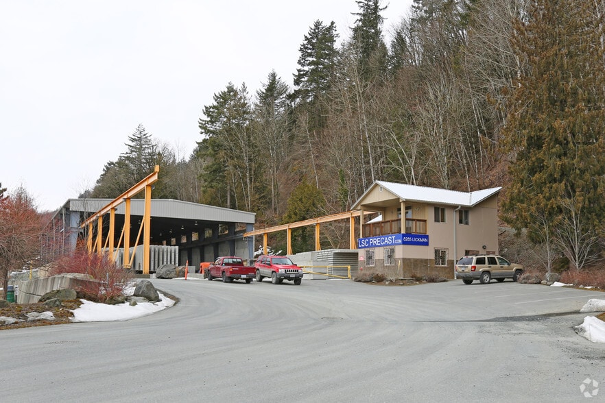 8285 Lickman Rd, Chilliwack, BC for sale - Primary Photo - Image 1 of 1