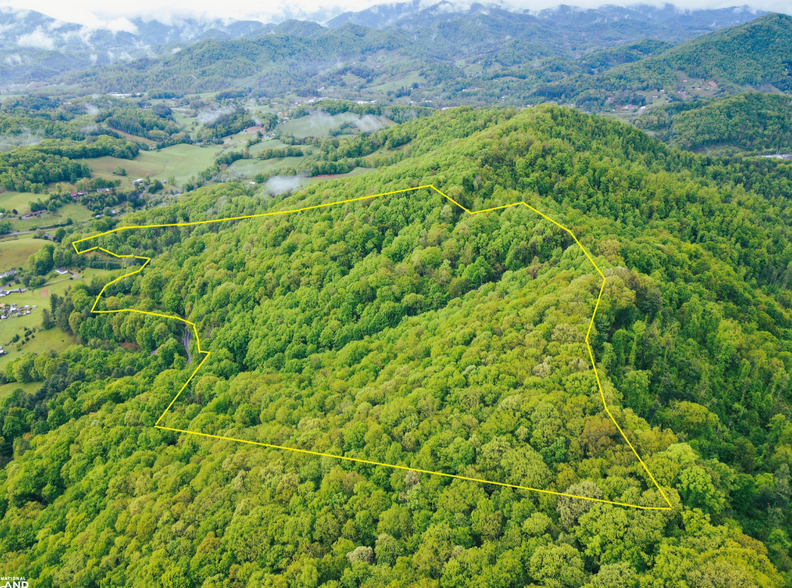 00 Mountain Air dr, Burnsville, NC for sale - Aerial - Image 1 of 24