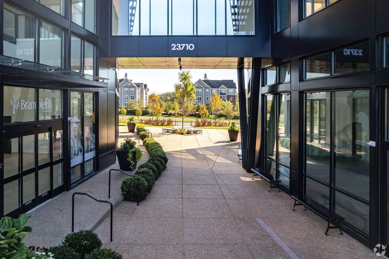 23710 Schooler Plz, Brambleton, VA 20148 Bram Quarter