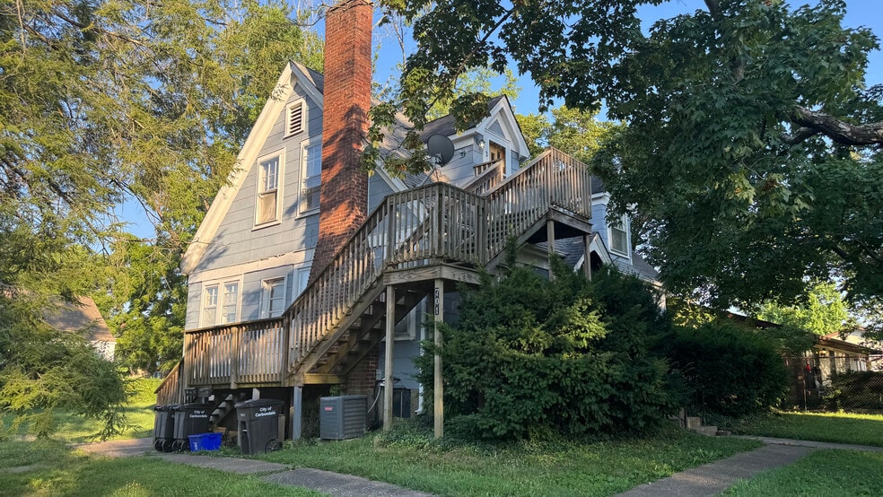 701 S Rawlings St, Carbondale, IL for sale - Primary Photo - Image 1 of 2