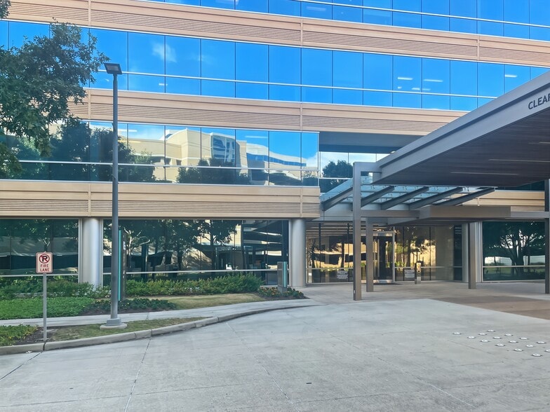 1790 Hughes Landing Blvd, The Woodlands, TX for lease - Building Photo - Image 3 of 15