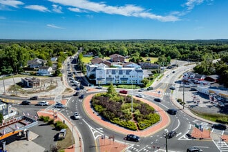 20 Riverleigh Ave, Riverhead, NY - AERIAL  map view