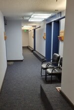 2027-2035 Broadway, Boulder, CO for lease Lobby- Image 1 of 2