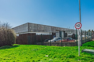 1-8 Freskyn Pl, Broxburn WLN - Warehouse