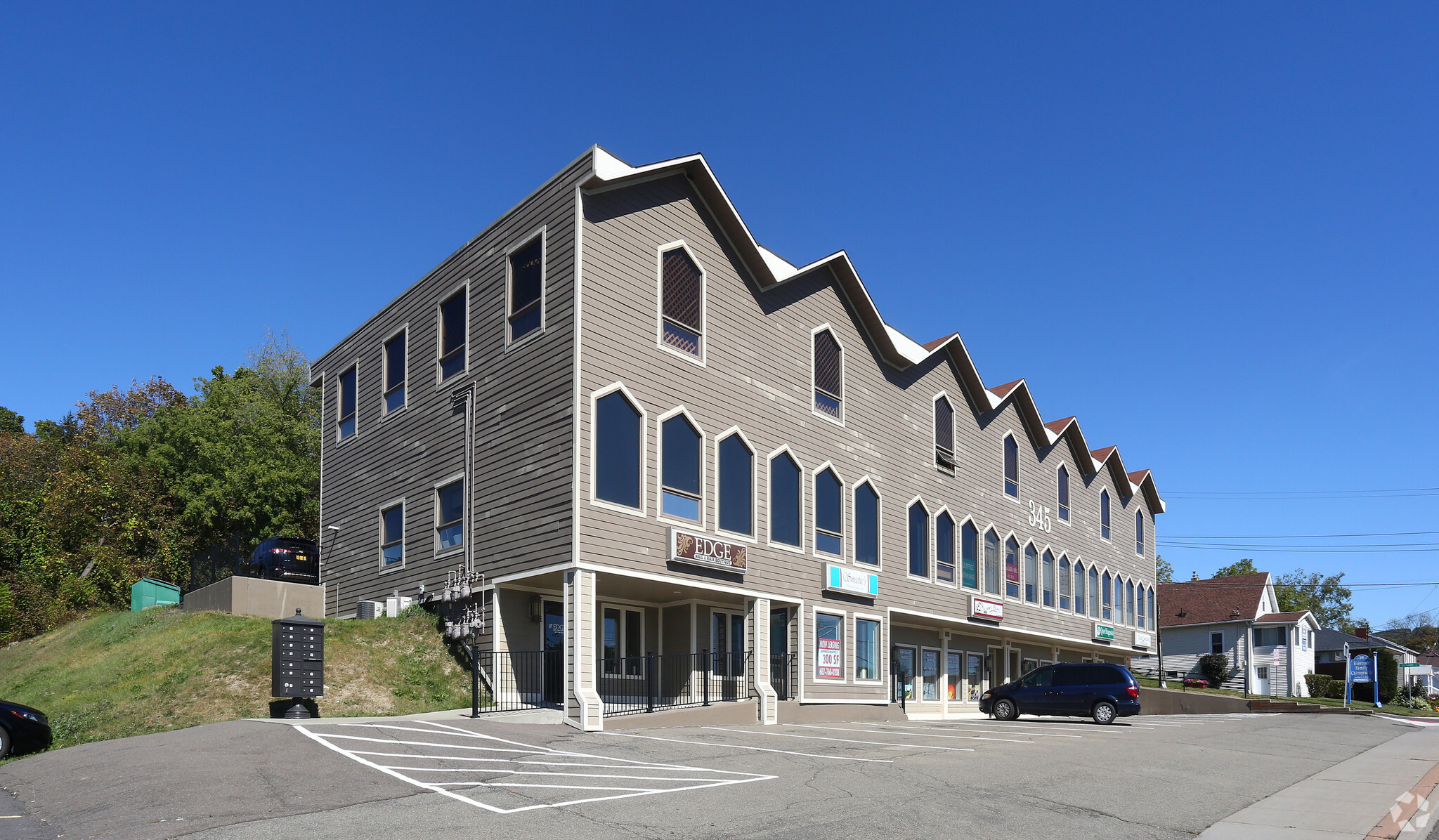 345-353 Harry L Dr, Johnson City, NY for sale Primary Photo- Image 1 of 1