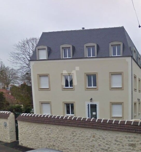 Office in Dammarie-les-Lys for lease - Building Photo - Image 1 of 6