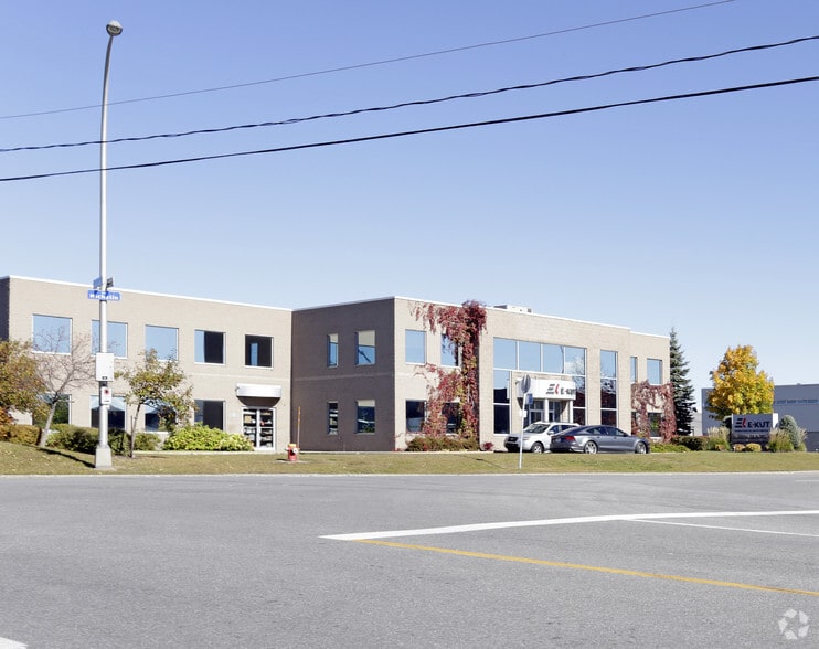 2105 Rue Michelin, Laval, QC H7L 5B8