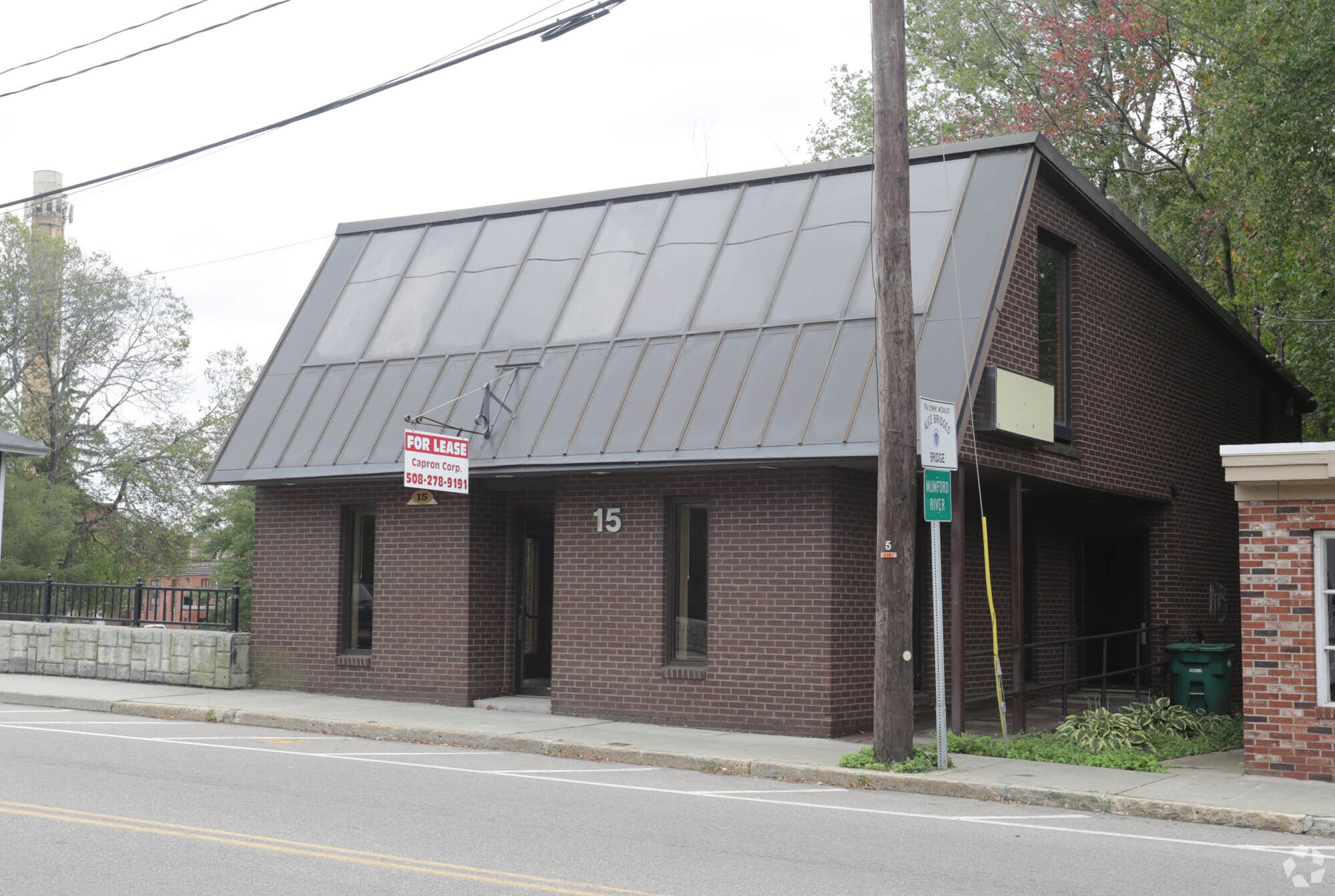 15 Mendon St, Uxbridge, MA for sale Primary Photo- Image 1 of 5