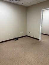 101 W Saint John St, Spartanburg, SC for lease Interior Photo- Image 1 of 4