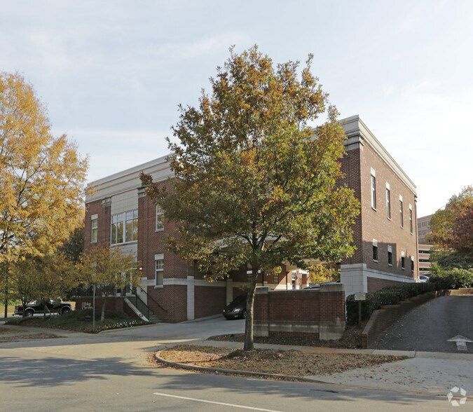 201 Queens Rd, Charlotte, NC 28204