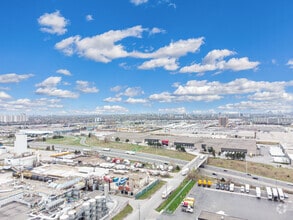 110 Iron St, Toronto, ON - AERIAL map view