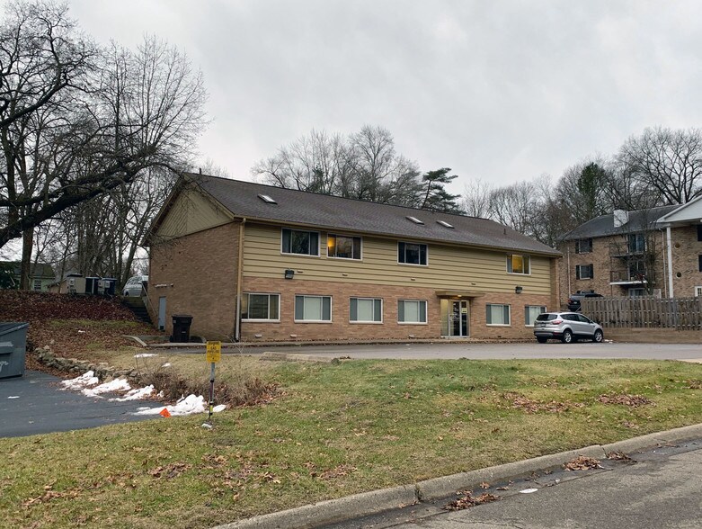 611 Whitcomb St, Kalamazoo, MI for sale - Other - Image 1 of 1