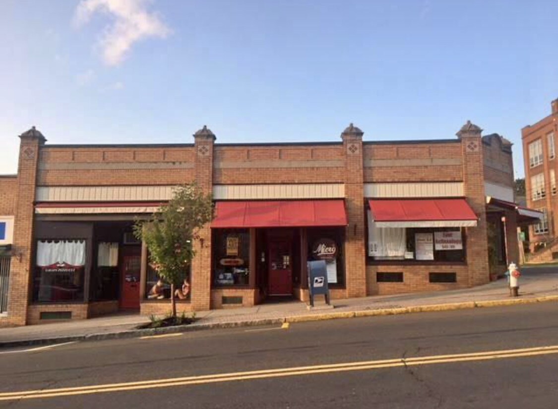 214-218 Center St, Wallingford, CT for sale Building Photo- Image 1 of 1