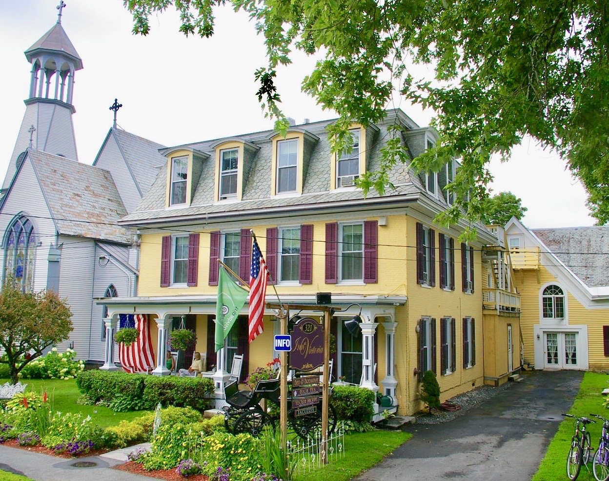 321 Main St, Chester, VT for sale Primary Photo- Image 1 of 1