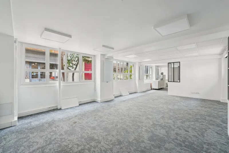 50 Rue Saint-Sabin, Paris for lease Building Photo- Image 1 of 11