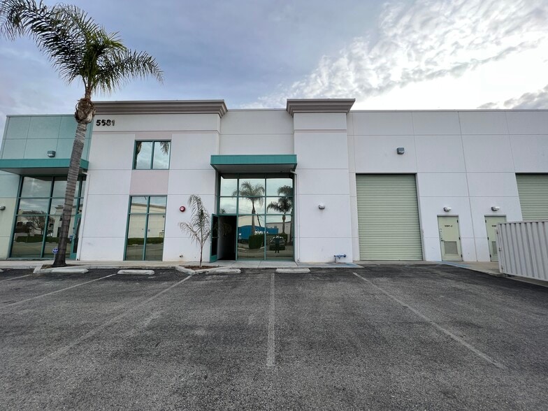 5581 Daniels St, Chino, CA for lease - Building Photo - Image 3 of 19