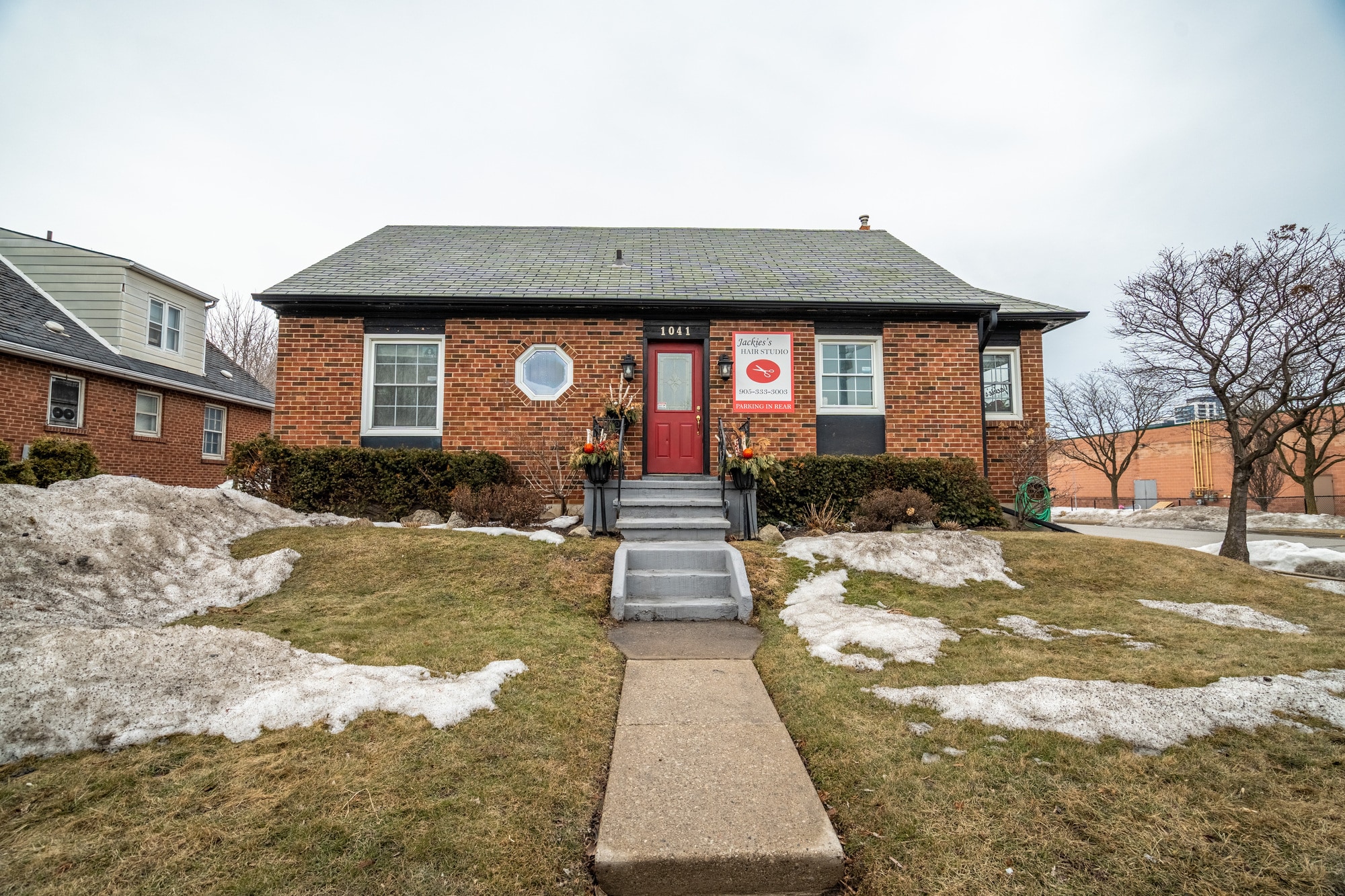 1041 Brant St, Burlington, ON for sale Primary Photo- Image 1 of 1