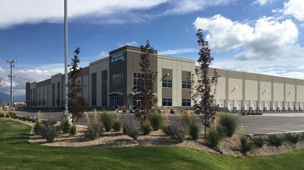 2179 S Commerce Center Dr, West Valley City, UT for sale - Building Photo - Image 1 of 1