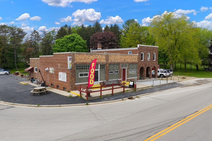 501 County Road H, Fredonia, WI for sale - Primary Photo - Image 1 of 1