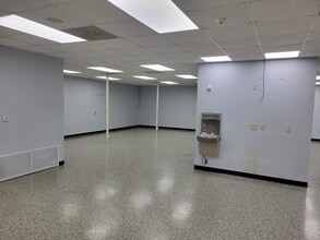 8059 Stage Hills Blvd, Bartlett, TN for lease Building Photo- Image 2 of 5