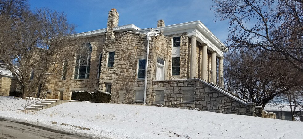 3148 Parallel Pky, Kansas City, KS for sale - Primary Photo - Image 1 of 1