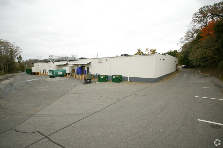 331 West St, Litchfield, CT for lease - Building Photo - Image 3 of 10