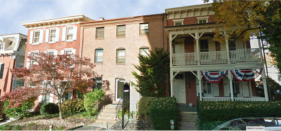 111 N Broad St, Doylestown, PA for lease - Building Photo - Image 1 of 6