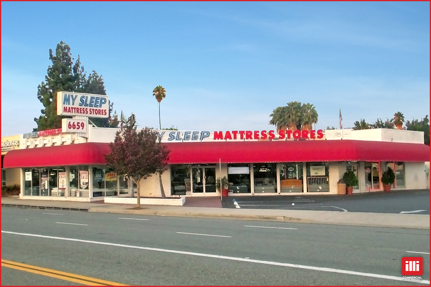 6659 Topanga Canyon Blvd, Woodland Hills, CA for lease - Building Photo - Image 1 of 4