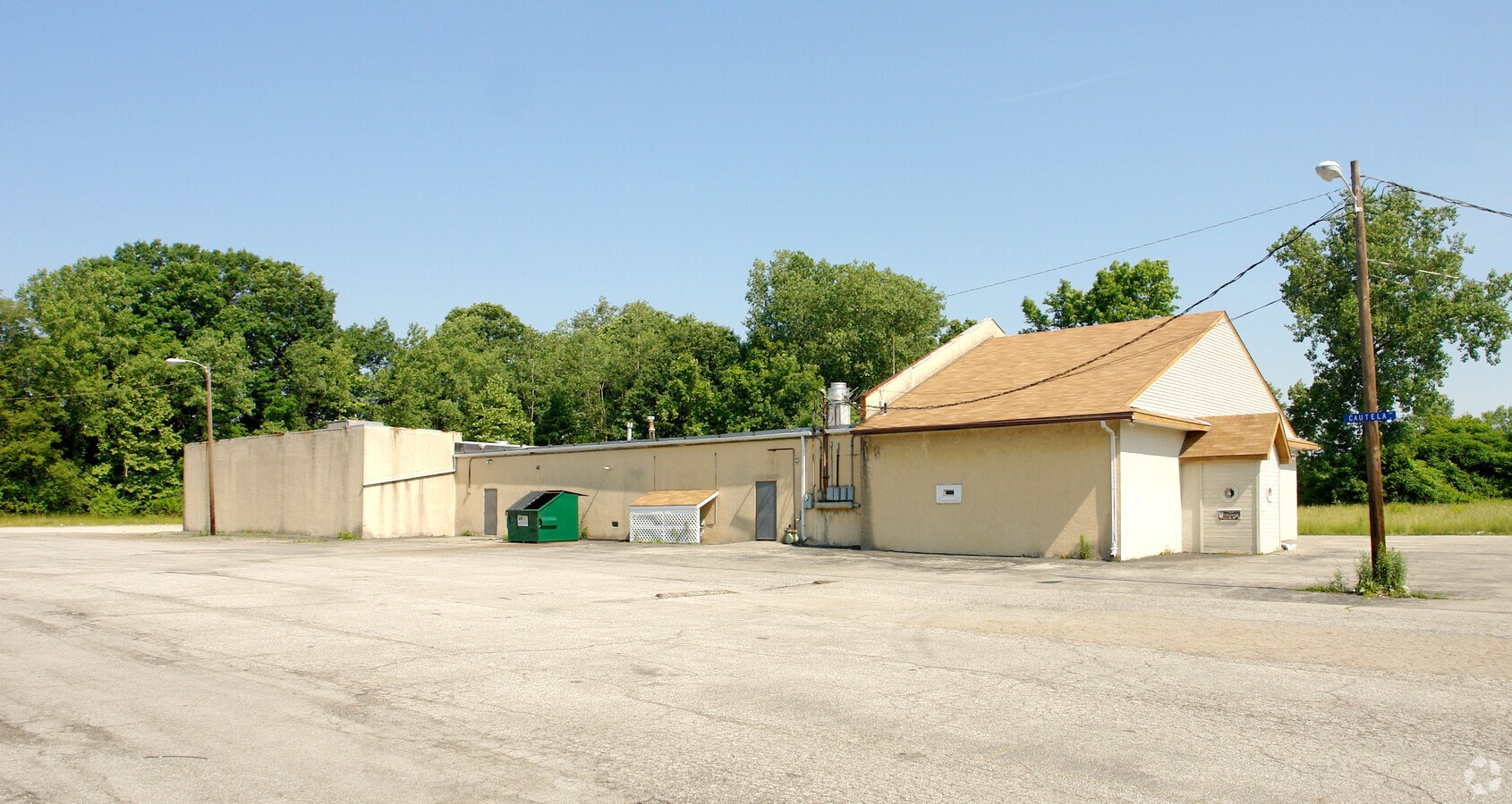 5055 Sinclair Rd, Columbus, OH 43229 Retail for Sale