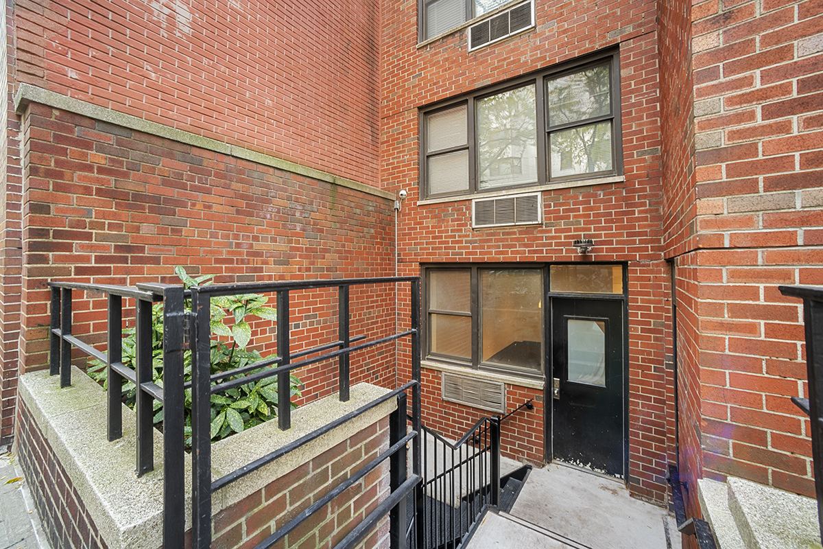 310 E 65th St, New York, NY for lease Building Photo- Image 1 of 7