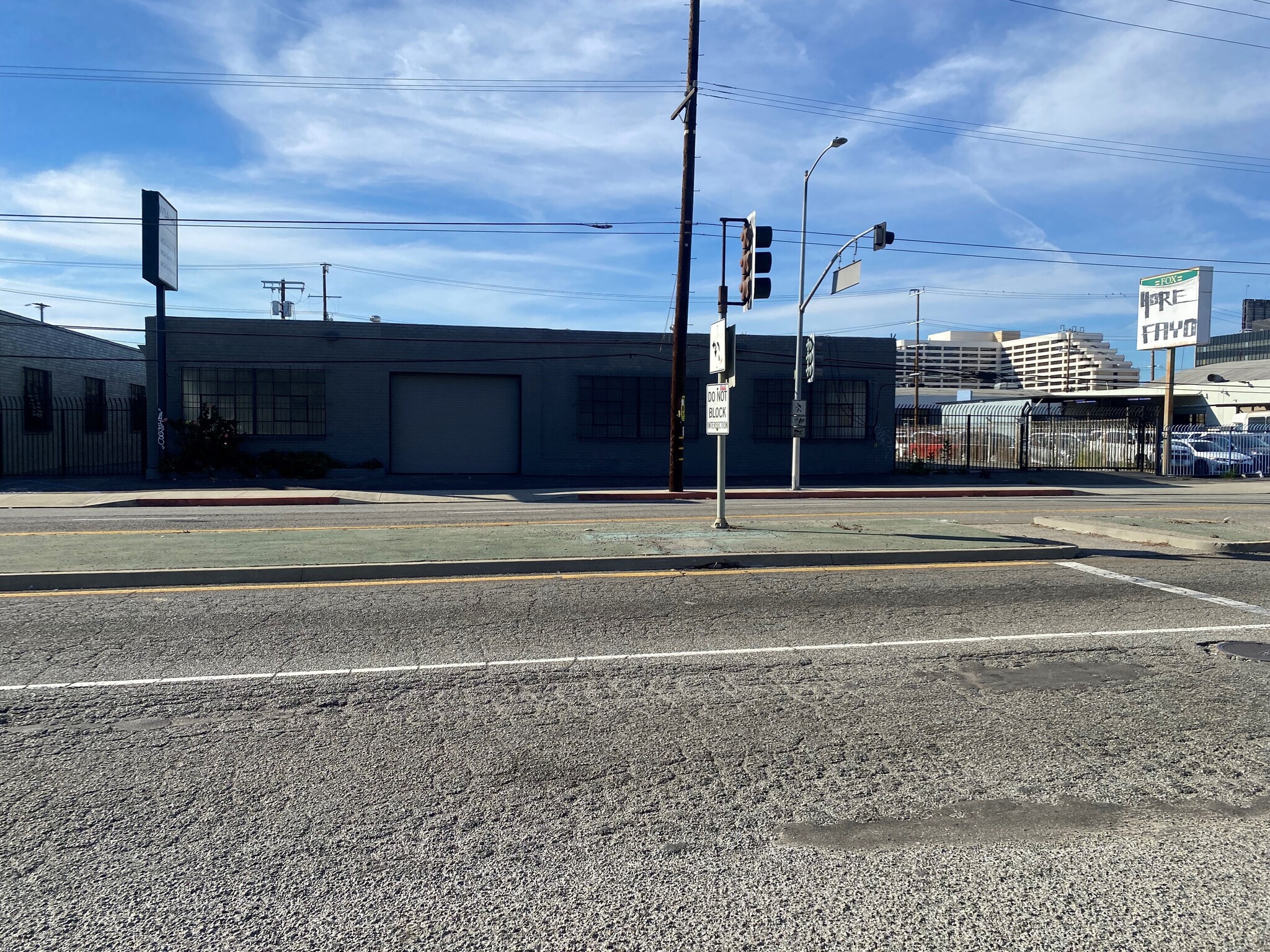 10301 S La Cienega Blvd, Los Angeles, CA for lease Building Photo- Image 1 of 13