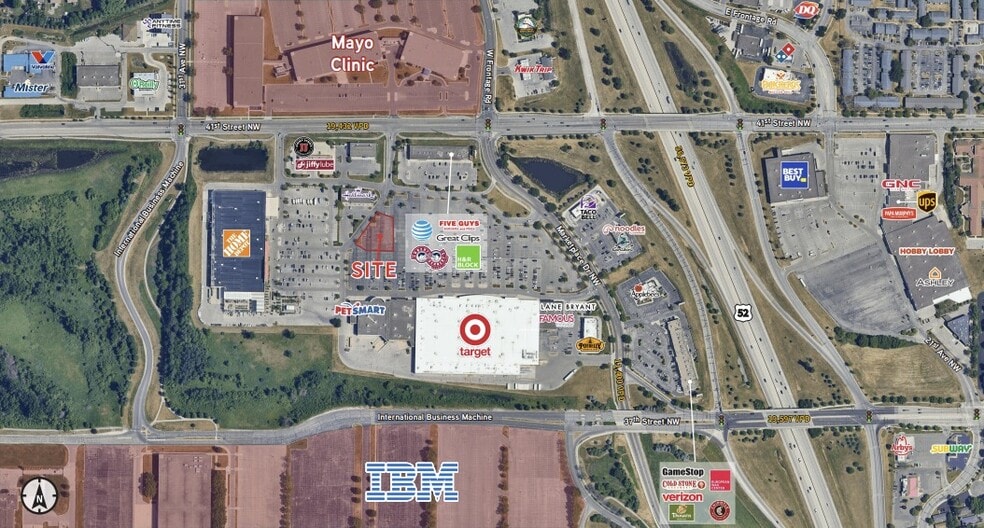 3845 Marketplace Dr NW, Rochester, MN for lease - Building Photo - Image 1 of 1