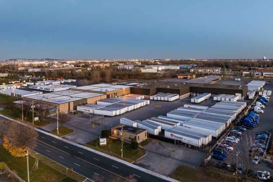 1660-1700 Boul Hymus, Dorval, QC for lease - Aerial - Image 2 of 34