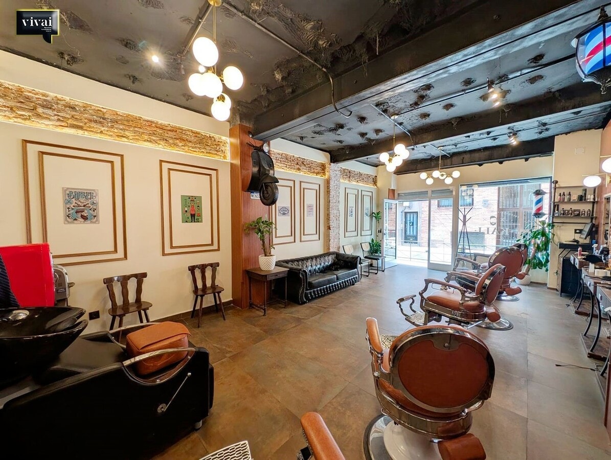 Madrid, MAD 28029 - Unit IZ -  - Interior Photo - Image 1 of 11