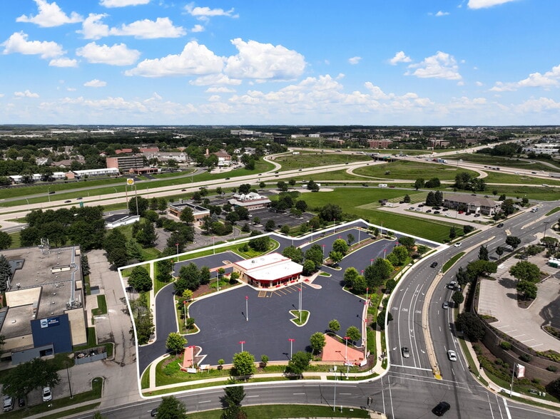 2501 East Springs Dr, Madison, WI for sale - Building Photo - Image 1 of 23